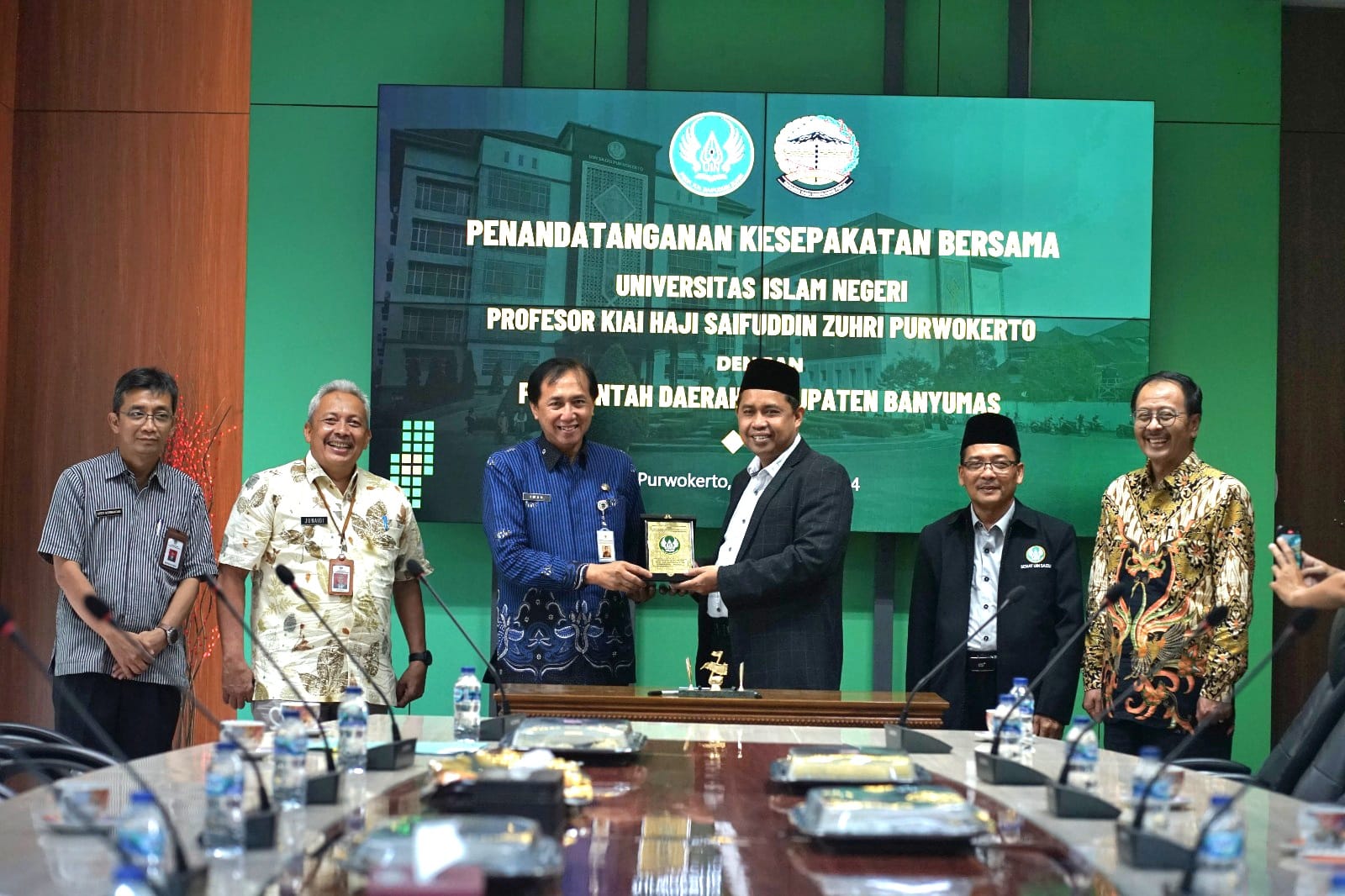 Pj Bupati Banyumas dan Rektor UIN Saizu Tandatangani MOU Perkuat Implementasi Tri Dharma Perguruan Tinggi