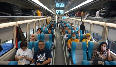 Sambut Natal dan Tahun Baru 2025, Daop 5 Purwokerto Tambah 33.616 Tempat Duduk