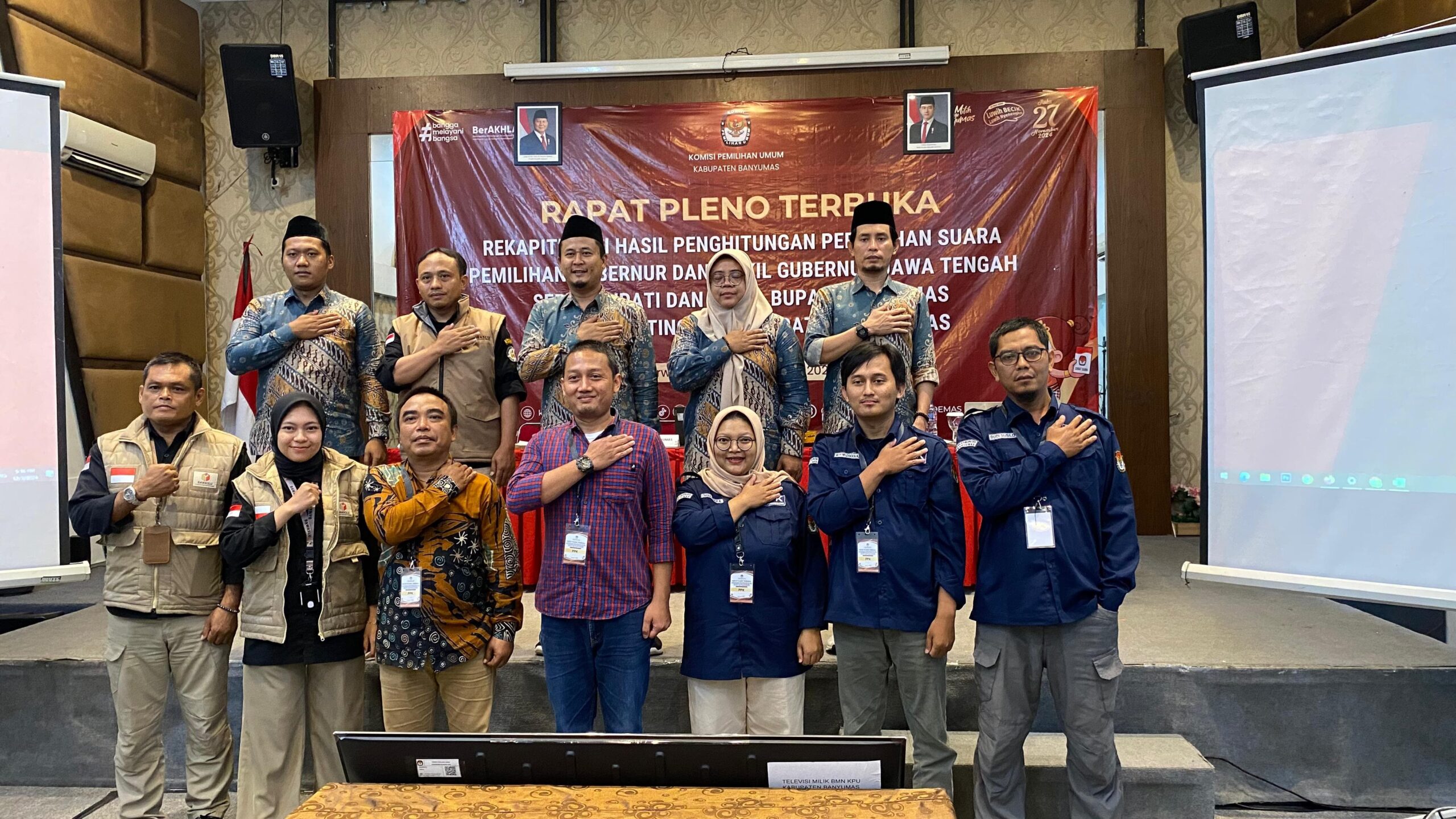 Rekapitulasi Kabupaten, Purwokerto Utara Clear! Panwascam : Terimakasih PKD dan Pengawas TPS