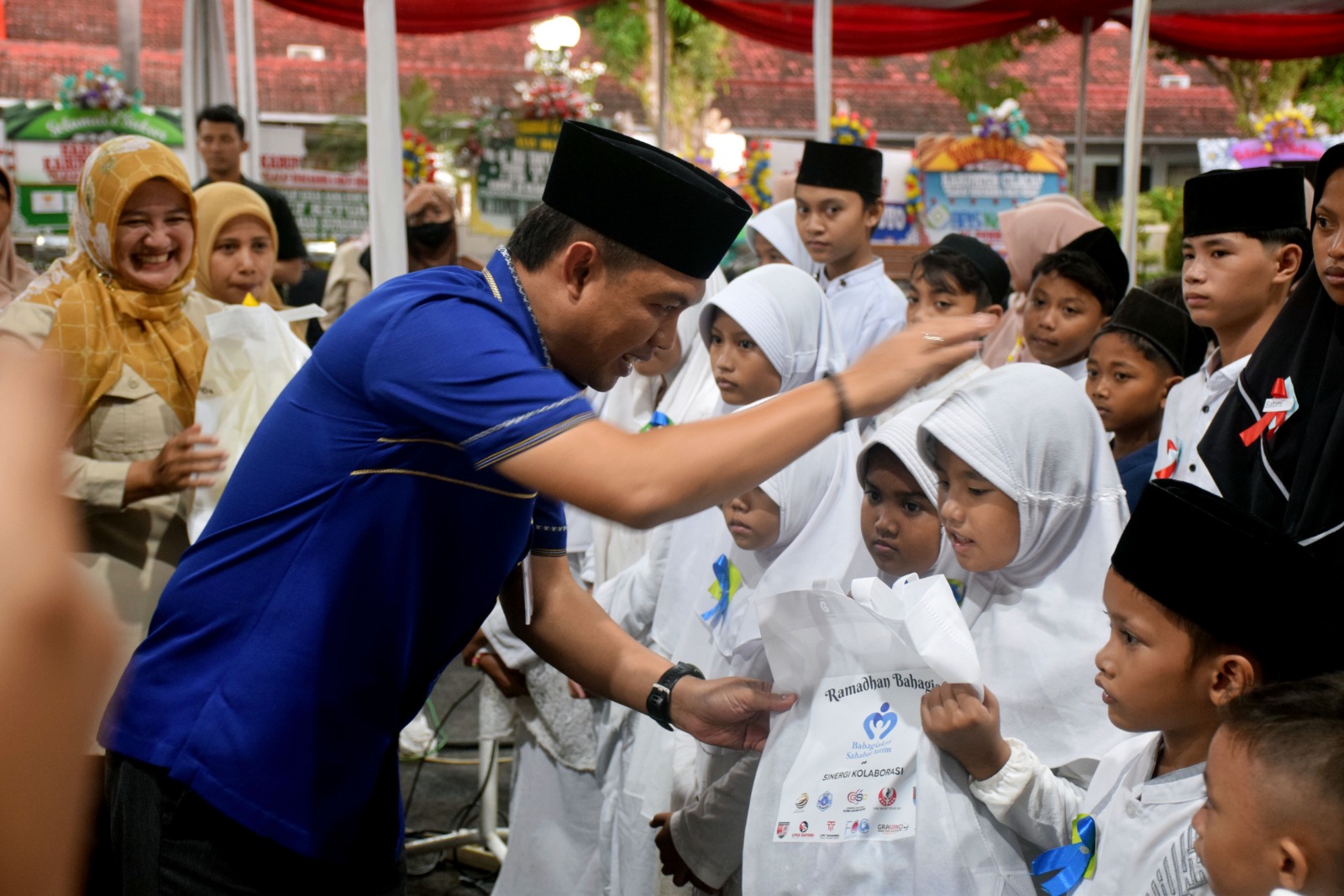 Sinergi Pemda Cilacap dan LAZ GSC, 1000 Sahabat Yatim Diajak Belanja Hingga Doa Bersama