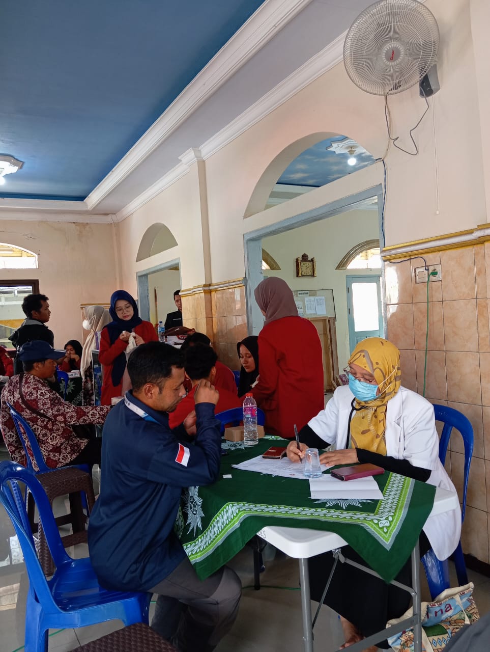 UMP dan IMM Jateng Gelar Layanan Kesehatan Gratis bagi Penyintas Bencana di Brebes