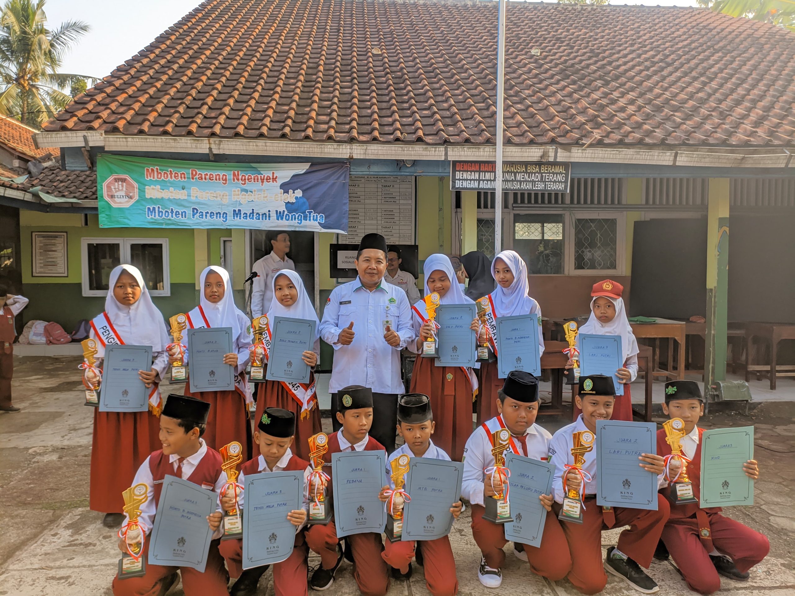 Semarak MATSAMA, MI Al Islam Karangjati Tumbuhkan Semangat Prestasi dan Kolaborasi 