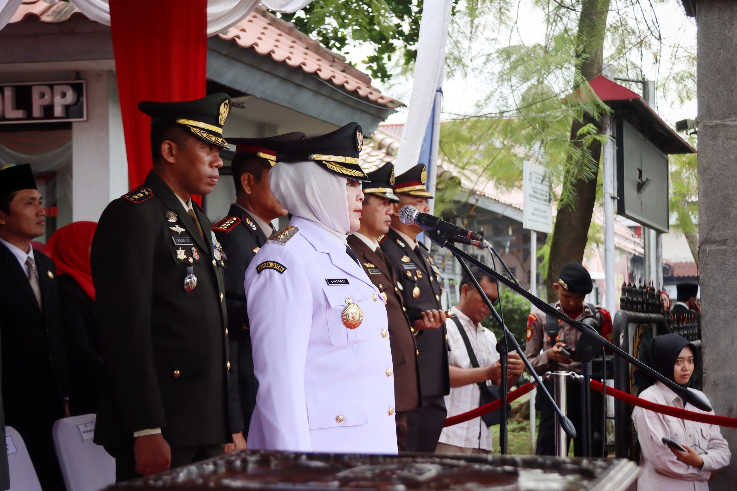 Upacara HUT RI, Wabup Lintarti Ingatkan untuk Bersatu Wujudkan Cita-Cita Bangsa
