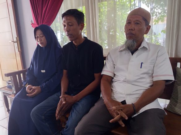 16 Bulan Melawan Ketidakadilan, Adhi Kembali Kenakan Seragam di Kilang Pertamina Cilacap