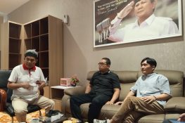 Dihadang Kritik Publik, Wakil Ketua DPRD Banyumas Siap Evaluasi dan Terbuka untuk Aspirasi