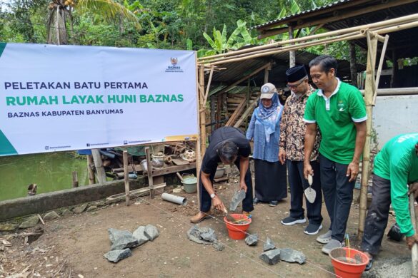 Baznas Banyumas Wujudkan Mimpi Dua Lansia  Kakak Beradik di Kebasen untuk Miliki Rumah Layak Huni