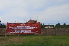 Ketika Spanduk Larangan di Saphire Mansion Tak Lagi Bermakna: Potret Hukum yang Ditertawakan