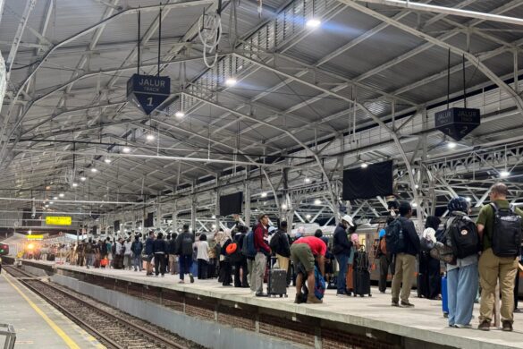 Lonjakan Penumpang Nataru, Lebih 40 Ribu Orang Turun di Stasiun Daop 5 Purwokerto